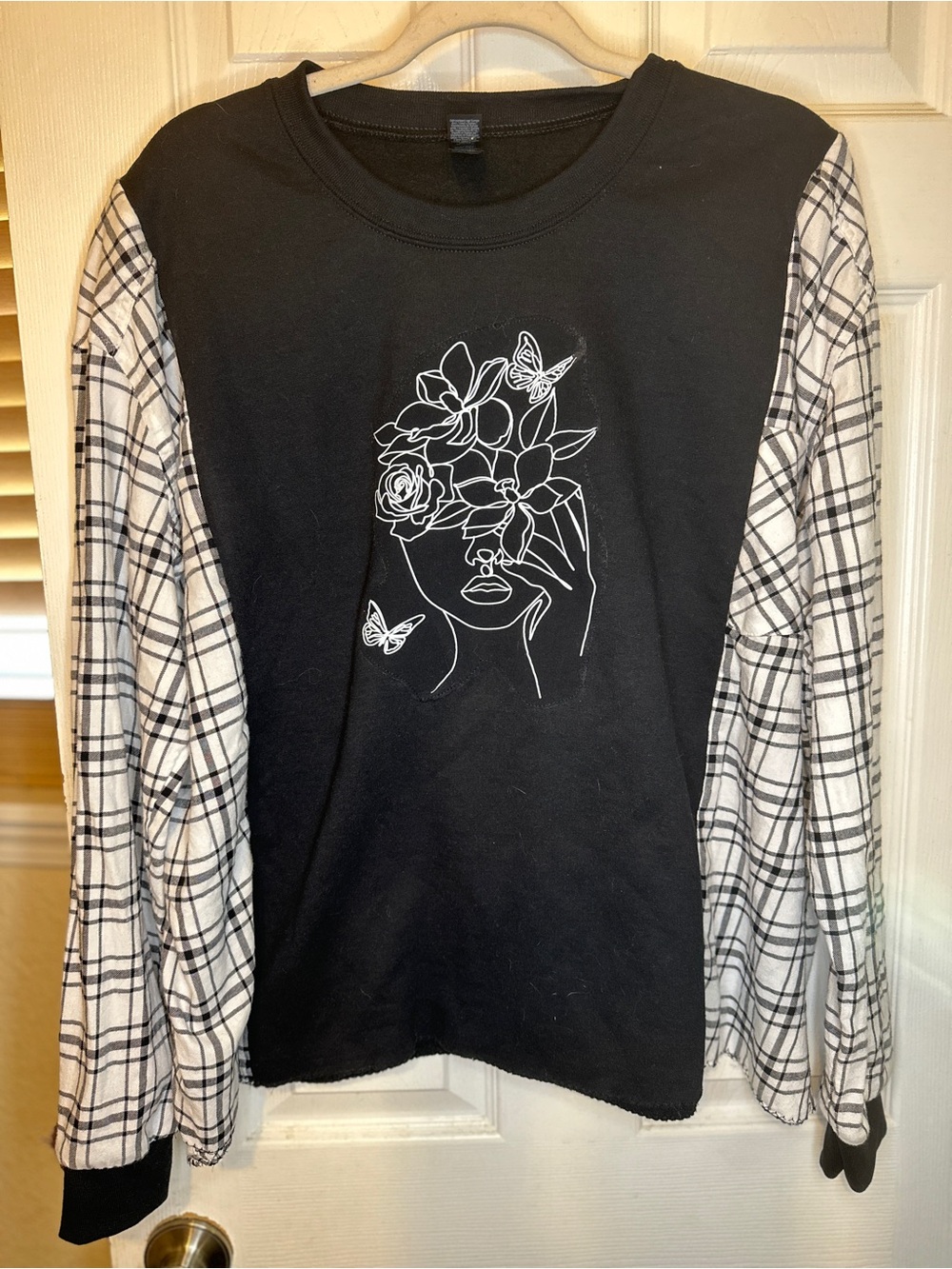 Custom handmade Black Graphic Long-Sleeve Women's Top with Plaid Sleeves